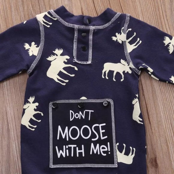 HP📣CLEARANCE⏳Baby Moose outfit - Picture 2 of 6